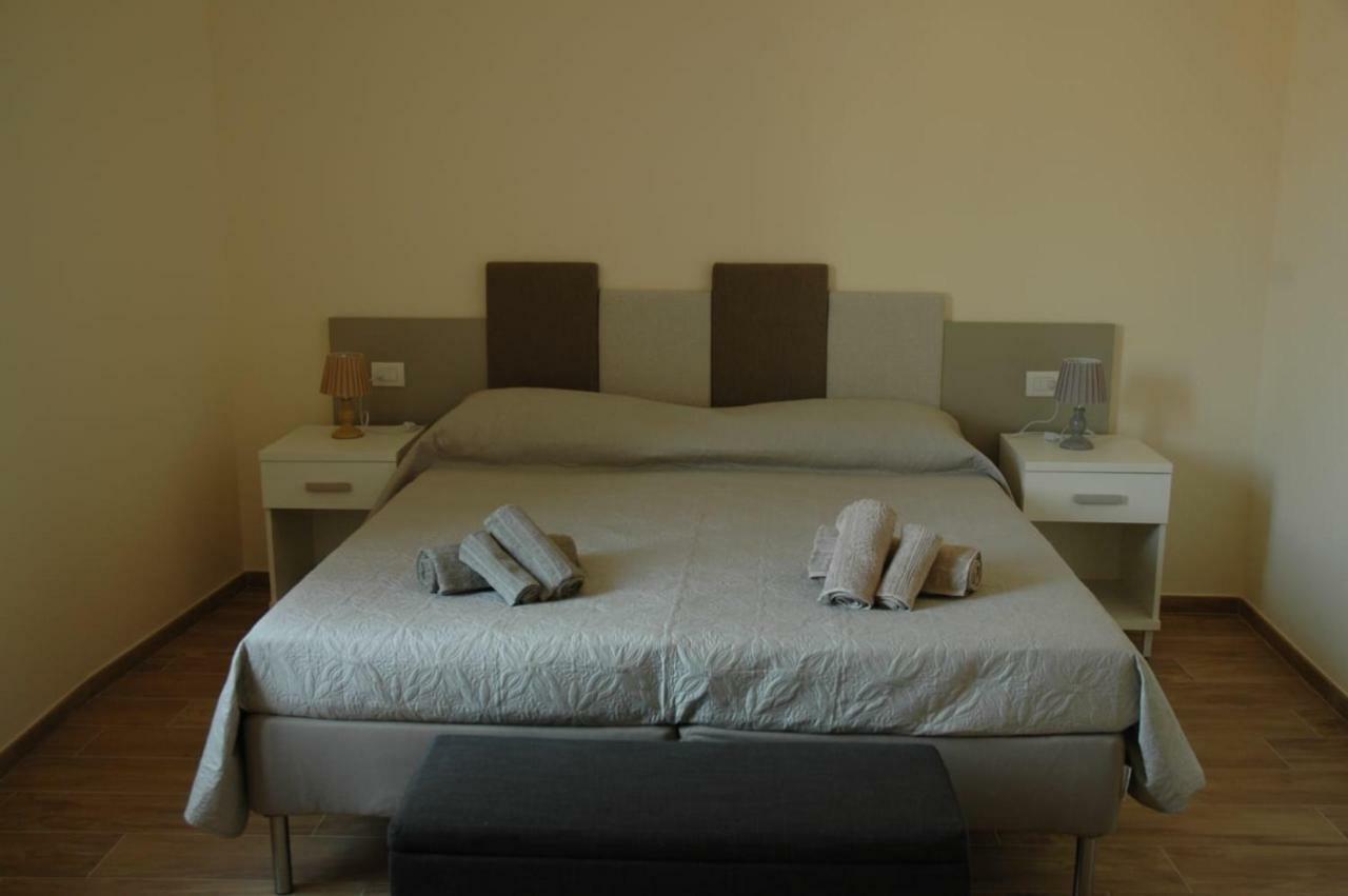 Hotel Via Barocci 34 à Urbino Extérieur photo
