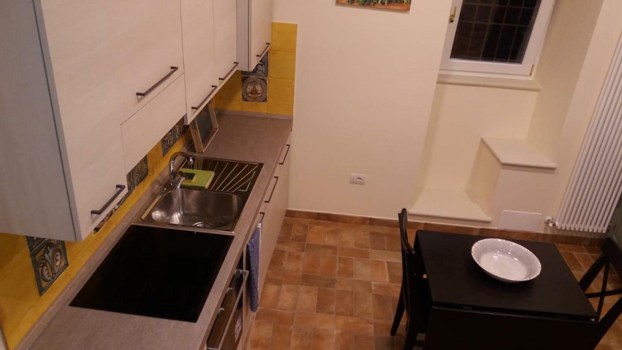 Hotel Via Barocci 34 à Urbino Extérieur photo