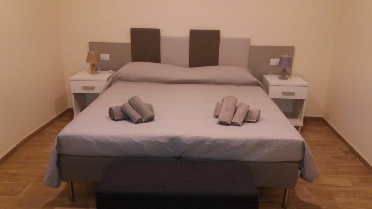 Hotel Via Barocci 34 à Urbino Extérieur photo